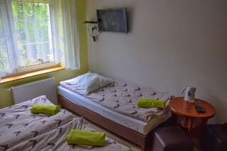 Отели типа «постель и завтрак» B&B Villa Varmia Фромборк Трехместный небольшой номер эконом-класса-9
